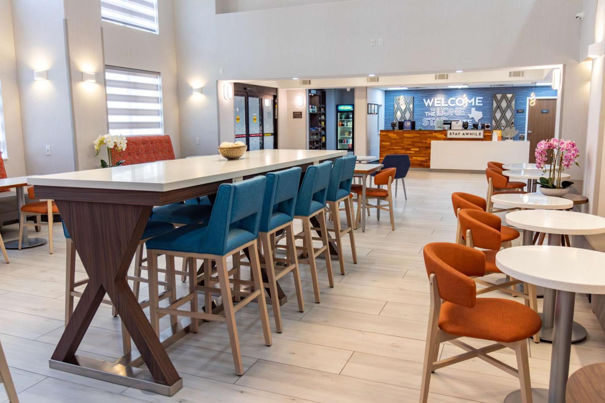 Hampton Inn&Suites Denton Eksteriør billede