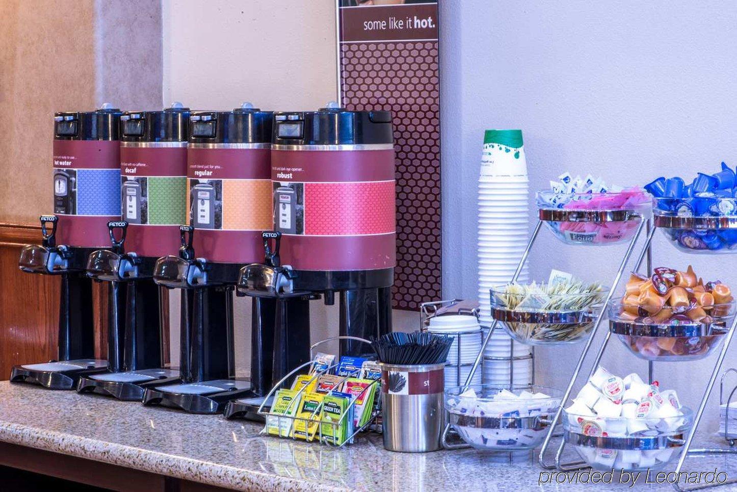 Hampton Inn&Suites Denton Eksteriør billede